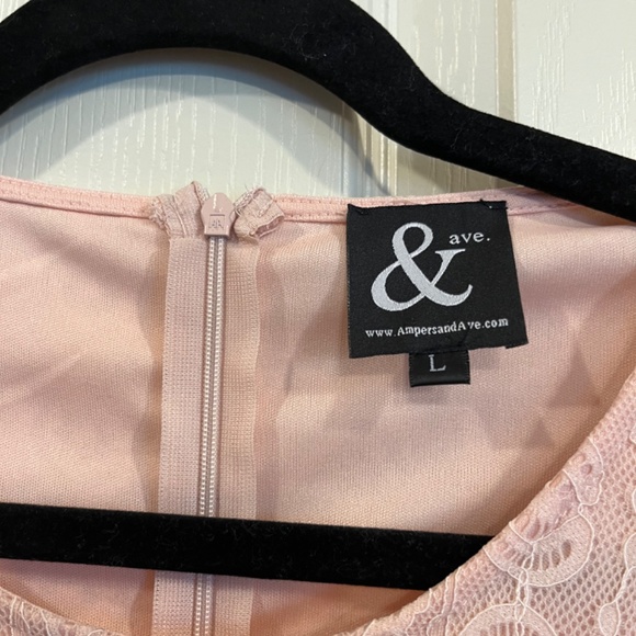 Ampersand Ave Cute Lace Pink Top - Picture 3 of 3